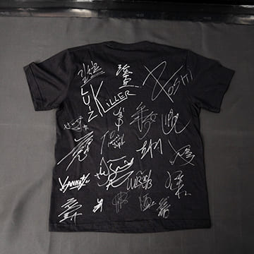 RIZIN48 全選手サイン入りTシャツ　証明書付き KAKEHASHI スポーツオークション