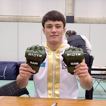 KAKEHASHI スポーツオークション